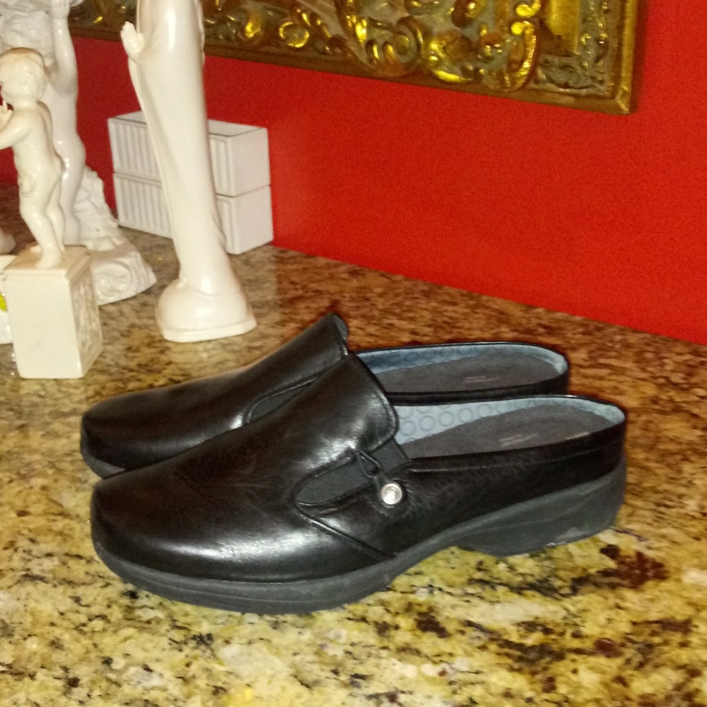 Rockport adiPrene Leather Slide Ons by Adidas